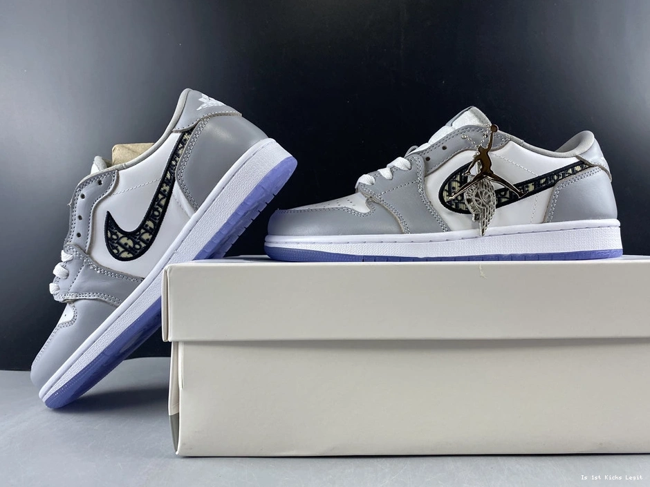 Retro 1 Low - Jordan CN8608 002 Dior 0214